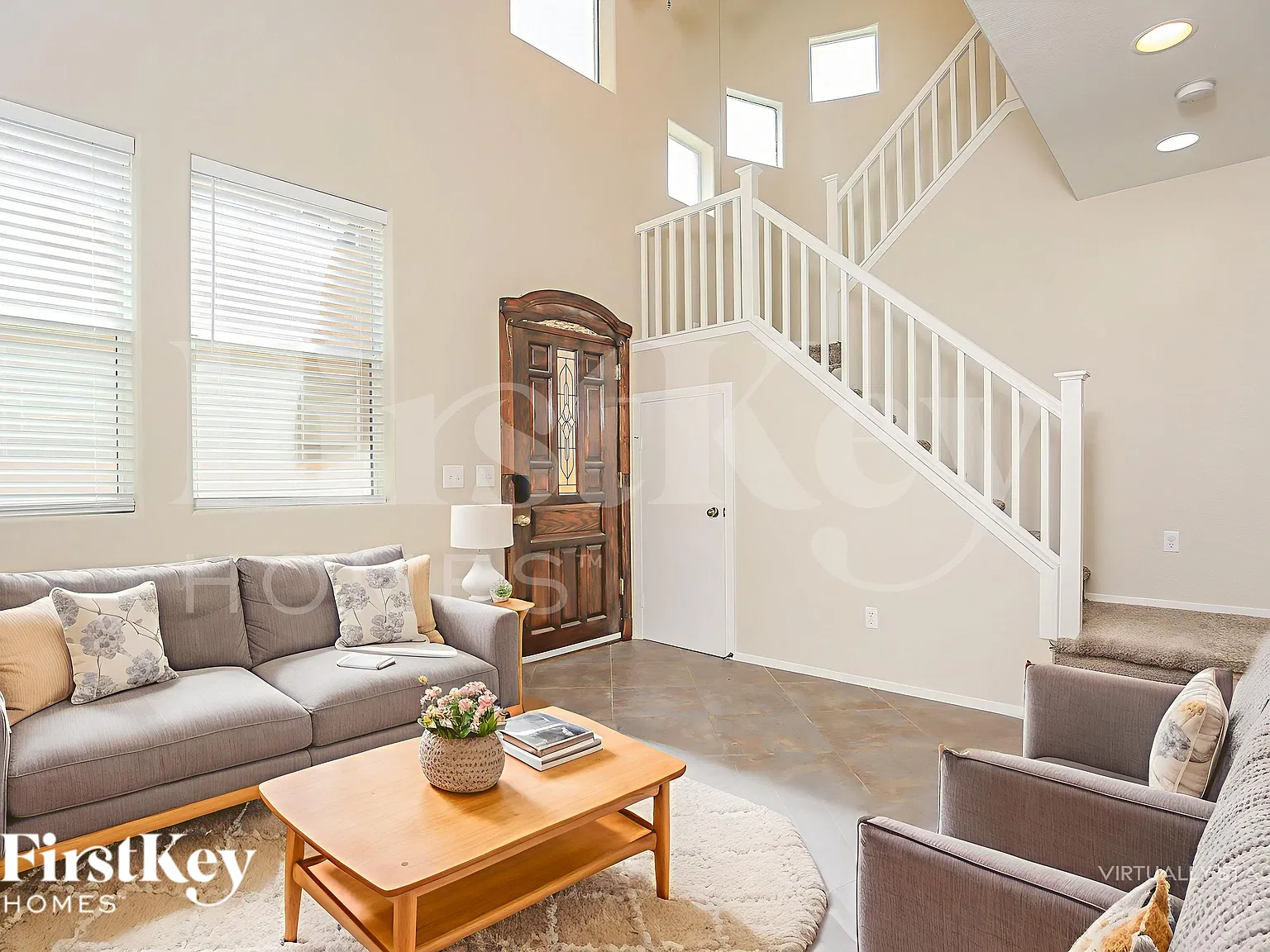 3 bed, 2.5 bath, 1812 sqft, $2,205 — Photo 3