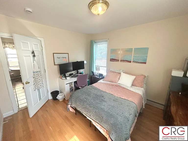 45 Bristol St #2 — Photo 11