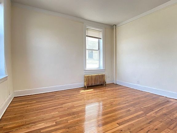 2nd image of 47-60 48th St #2L