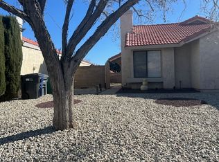 37044 Jenna Ln, Palmdale, CA 93550