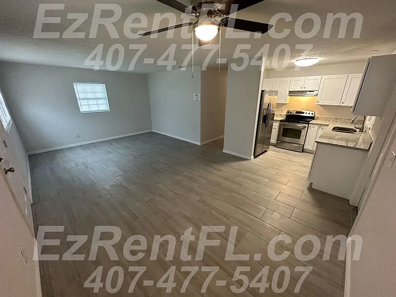 4 bed, 1.5 bath, 1104 sqft, $2,050 — Photo 4
