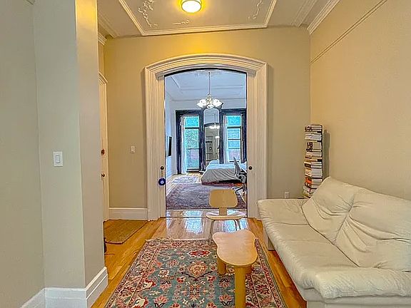 4th image of 130 Macon St APT 2