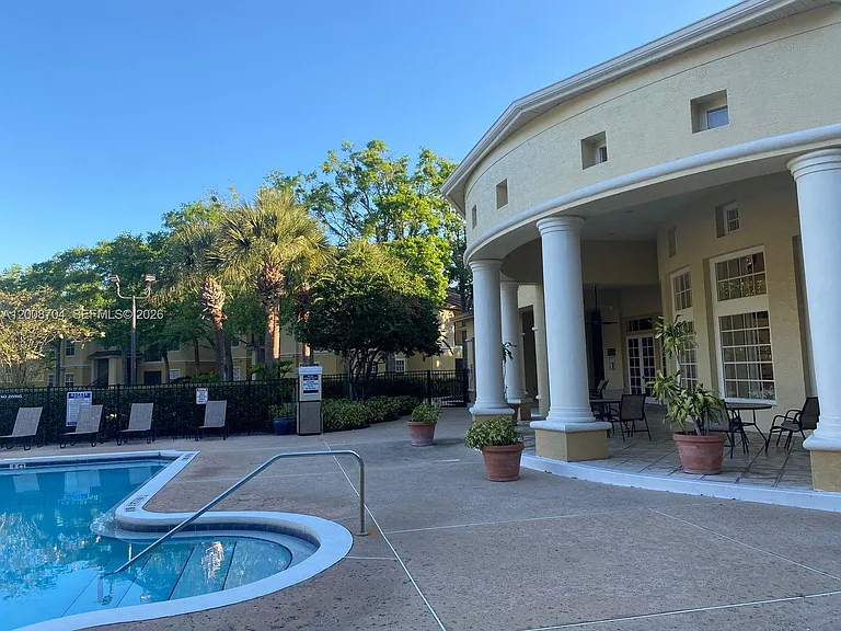 2544 Robert Trent Jones Dr #825 — Photo 15