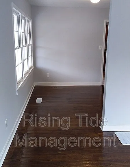 1125 Camellia Rd — Photo 4