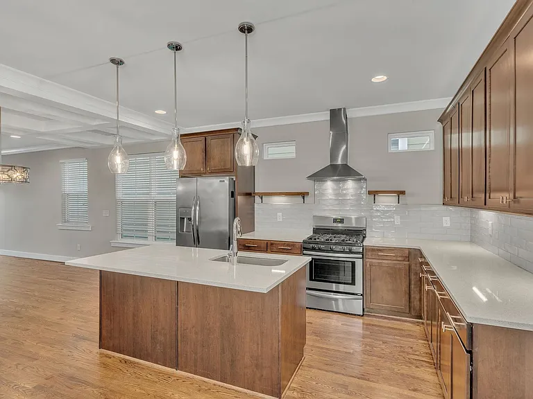5212B Louisiana Ave — Photo 8