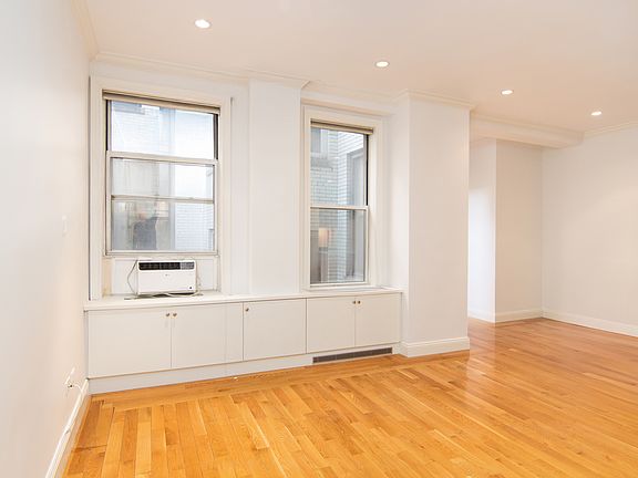 5th image of 66 Madison Ave APT 11