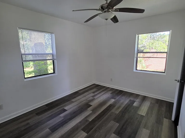 7816 Catawba Dr — Photo 14