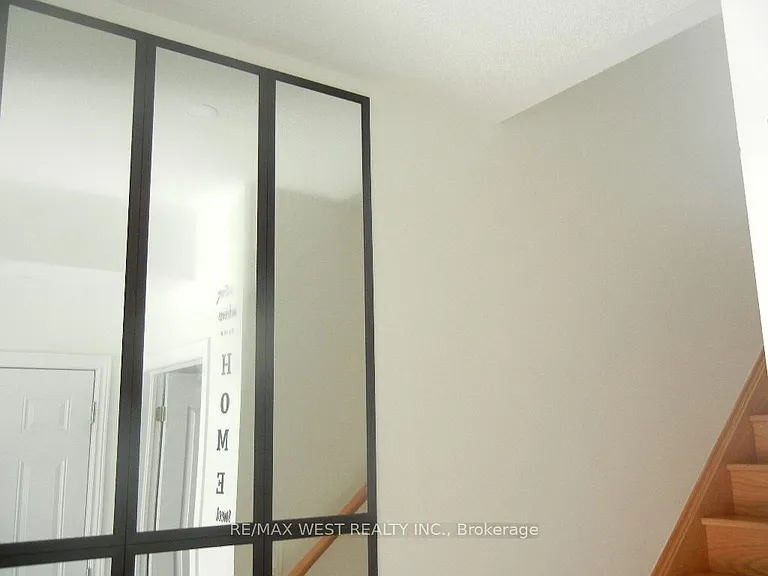 12 Waterstone Way — Photo 16