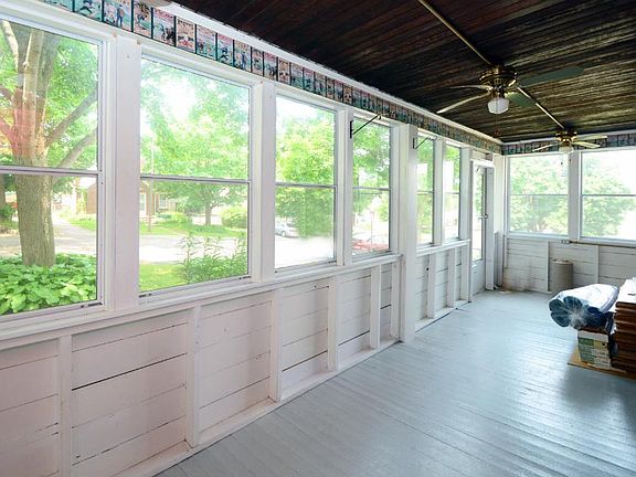 2nd image of 756 Humboldt Ave