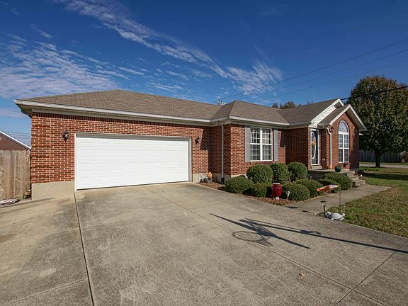 3rd image of 304 Sunday Silence Dr