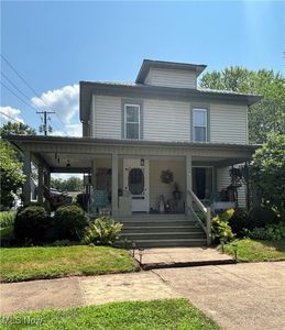 327 W Church St, Newcomerstown, OH, 43832
