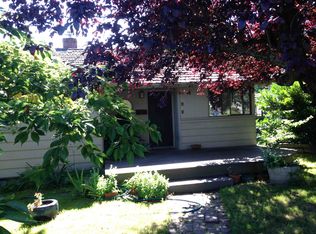 8252 43rd Ave NE, Seattle, WA 98115