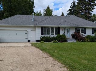 5110 Belmont Rd, Grand Forks, ND 58201