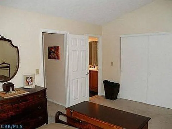 7043 Muirfield Dr — Photo 7