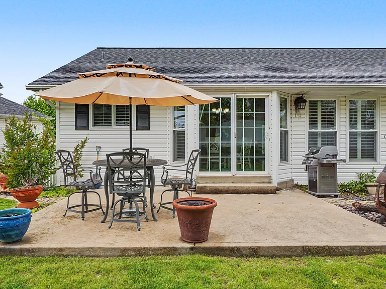 4 Carriage Crossing Ct — Photo 22