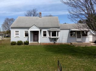 2225 Baldwin St, Jenison, MI 49428