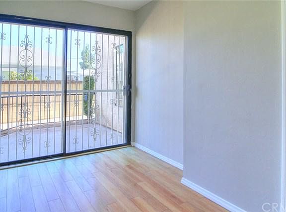 5th image of 303 N Lincoln Ave APT C
