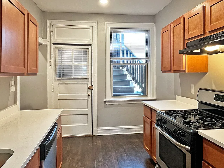 1412-1414 N. Austin Blvd. — Photo 1