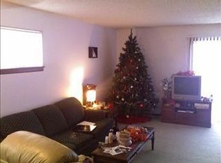 724 W 15th St, Newton, KS 67114