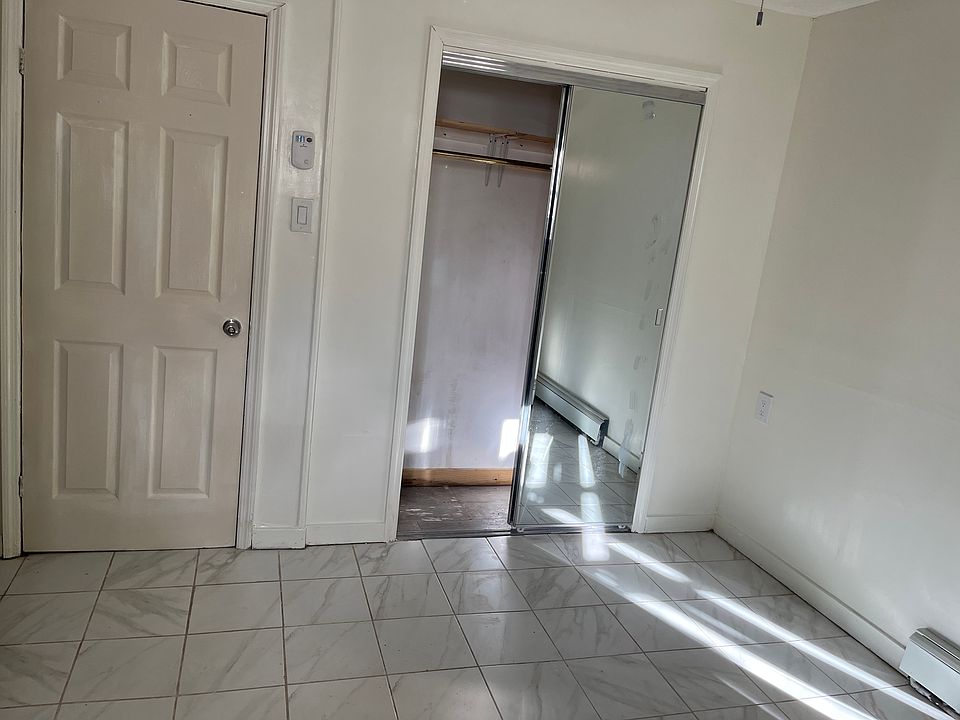 2nd image of 3312 Barnes Ave