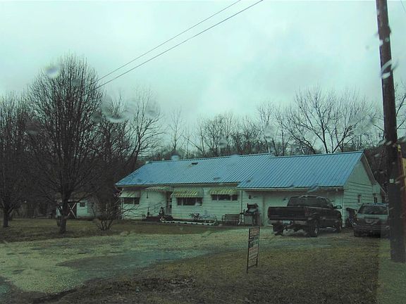 3rd image of 18663 W Us Highway 60