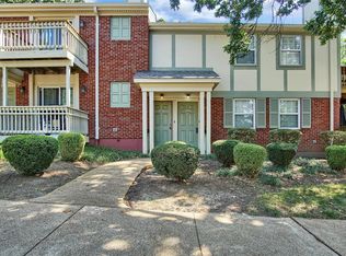 1440 Thrush Pl, Saint Louis, MO