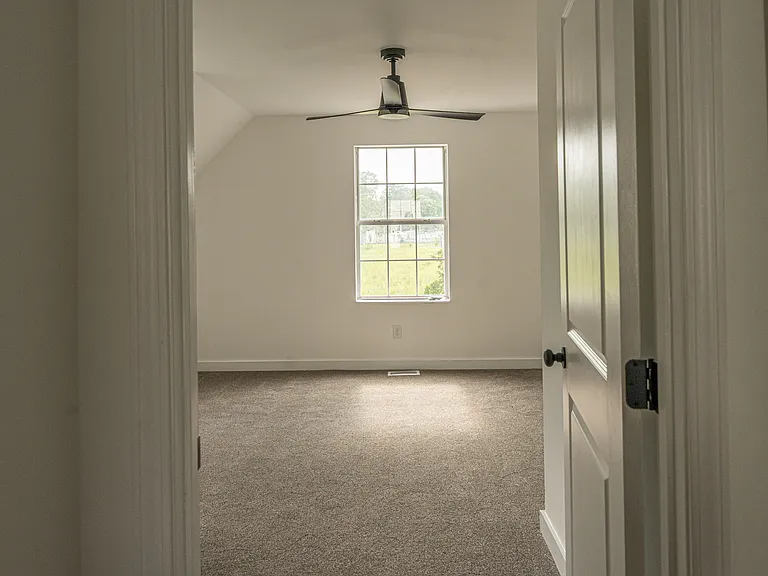 1001 Old Eastside Rd — Photo 40