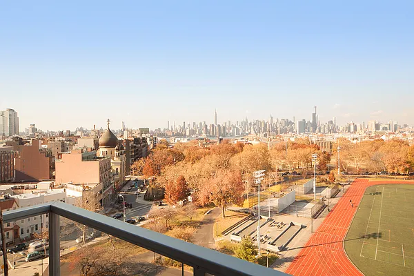 Rented by CORE | media 13