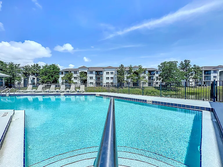 Meri Palm Bay — Photo 30