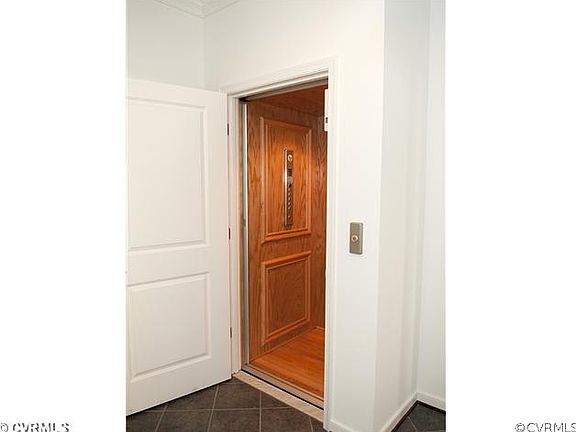 4th image of 2430 Liesfeld Parkway 7d Gln