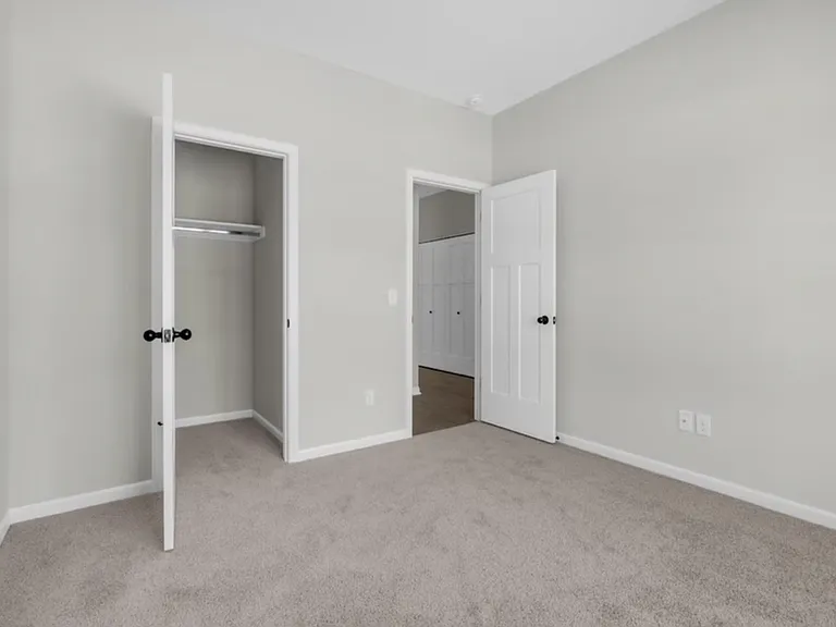 1937 Deerfield Ln — Photo 6