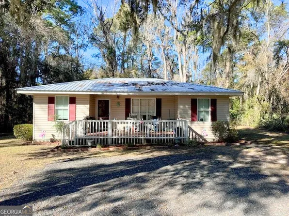 1040 Sutherland Bluff Dr NE, Townsend, GA 31331