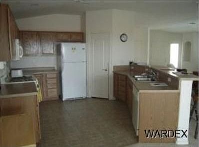 5th image of 2466 Highland Trl