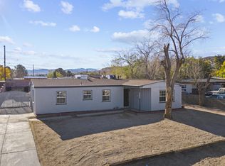 38884 Yucca Tree St, Palmdale, CA 93551