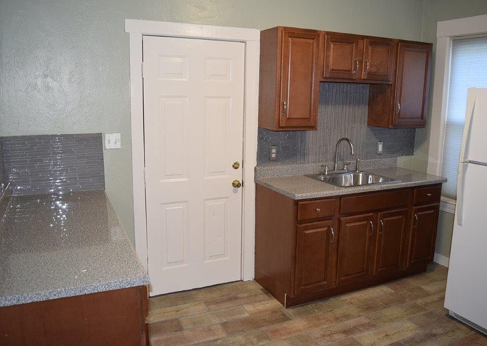 2nd image of 2 Fernald Ter #1