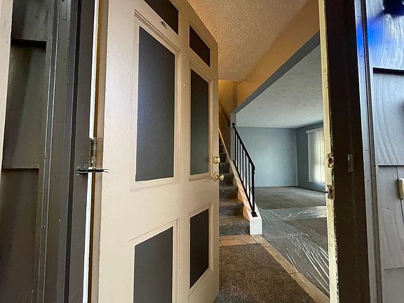 3rd image of 276 Britton Rd #3