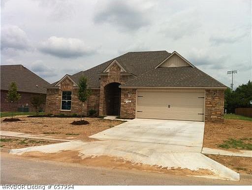 1st image of 3804 Mountain View Dr