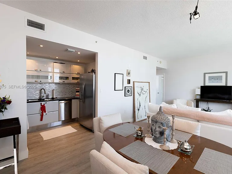 6580 Indian Creek Dr #310 — Photo 5