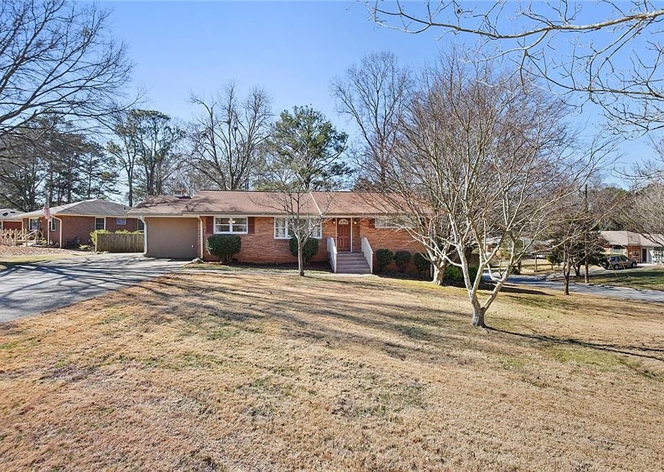 1st image of 3580 Crestview Dr SE