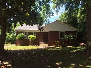 31 Prince Dr, Jackson, TN 38301