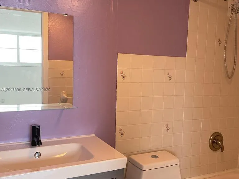 1750 James Ave #7A — Photo 13