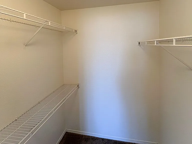 109 - Brentwood — Photo 17