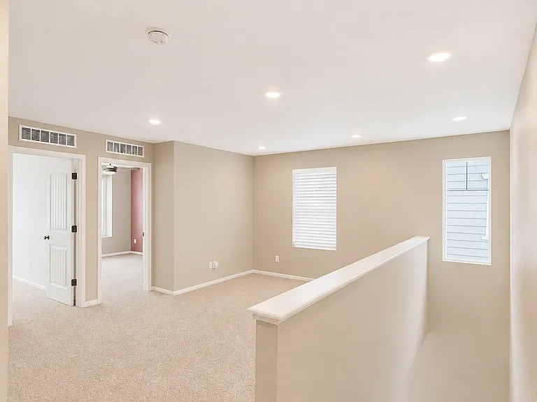 21892 E Quincy Cir — Photo 14