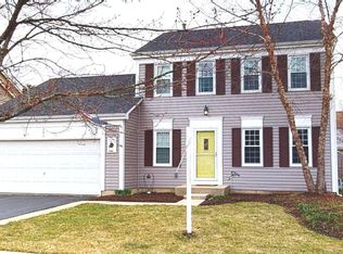 240 N Southport Rd, Mundelein, IL 60060