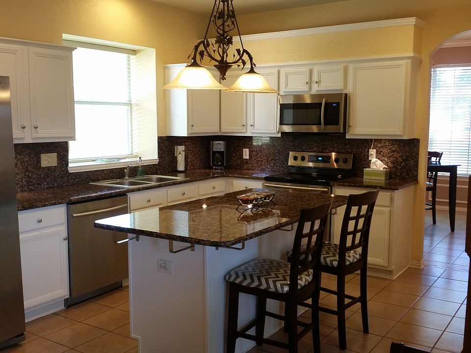 1st image of 5421 Wellington Dr