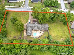 120 N Valley West Dr, Rogers, AR 72756