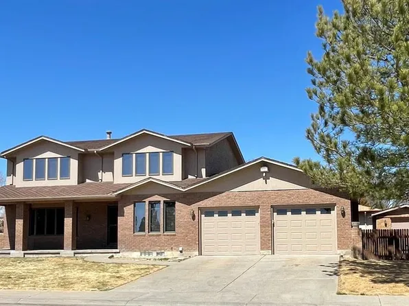 230 Fordham Cir, Pueblo, CO 81005