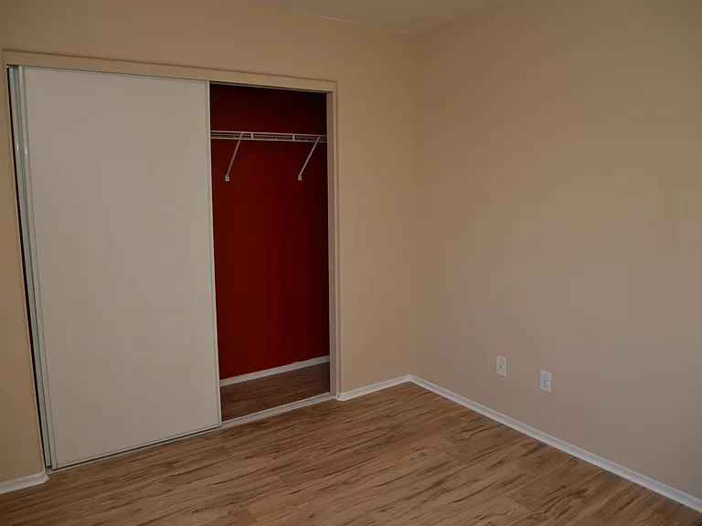 26527 Alta Ave — Photo 17