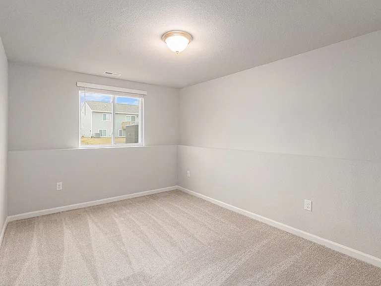 7669 Courtyard Pl — Photo 16