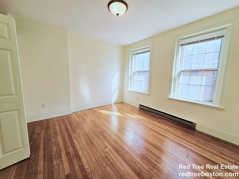 88 W Cedar St #4 — Photo 4